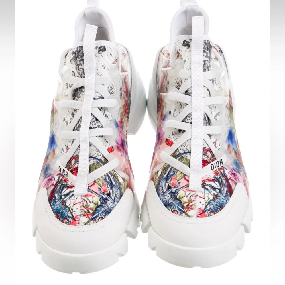 Dior D connect sneaker 9.5 with box zodiac print
